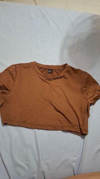 Blusa corta licrada
