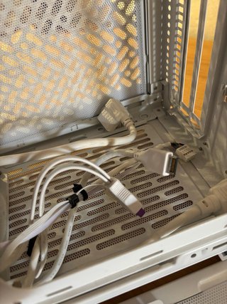 Torre Caja PC Cooler Master NR200 Blanco