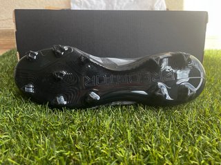 Botas de fútbol