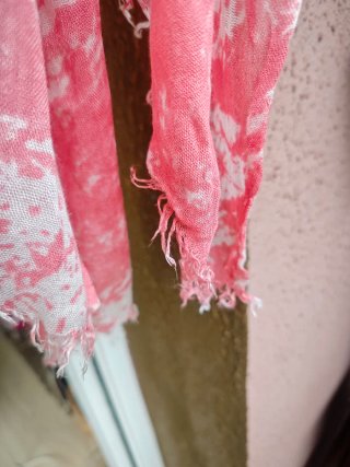 Chal foulard tie-dye Rosa y blanco