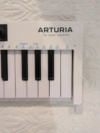Arturia KeyStep 37 Teclado Controlador