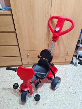 Triciclo para niño rojo