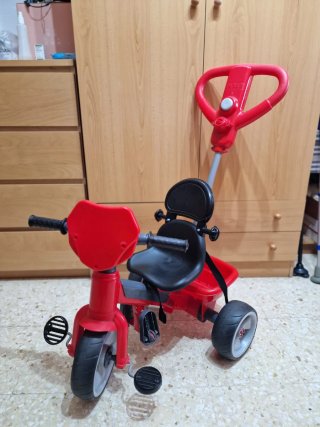 Triciclo para niño rojo