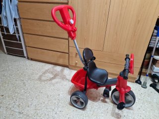 Triciclo para niño rojo