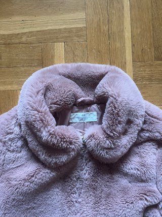 Abrigo de pelo sintético rosa H&M niña talla 134/1