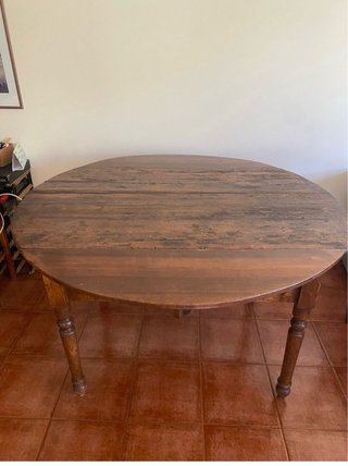 Mesa de comedor extensible antigua de madera