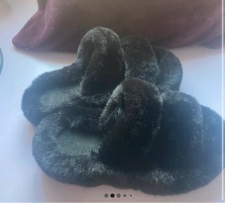 Sandalias de pelo suave negras