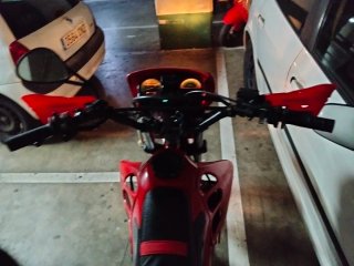 Honda CRM 75R Enduro Roja y Blanca