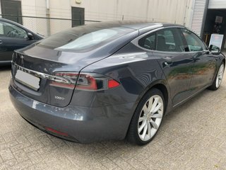 Tesla Model S 2018