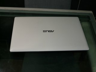 Portátil Asus F553M Blanco