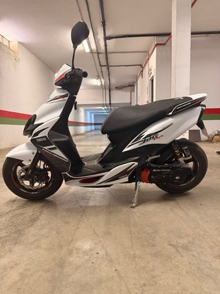 Yamaha Jog RR Scooter