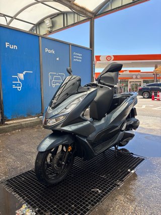 Honda PCX 125 - Año 2022 - Gris
