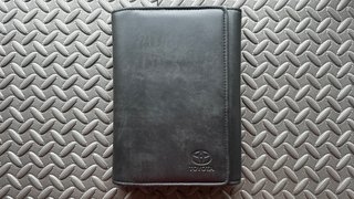 Manual Toyota Auris + Carpeta Original