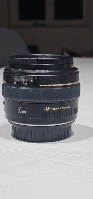 Canon EF 50mm f/1.4 Obiettivo
