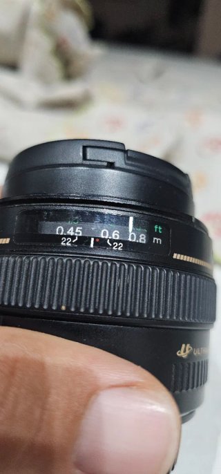 Canon EF 50mm f/1.4 Obiettivo