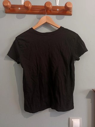 Camiseta negra Bershka Unboxing Talla S