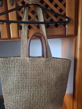 Bolso shopper efecto rafia Zalando