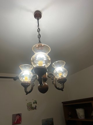 Lampadario vintage legno e metallo