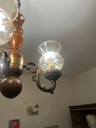 Lampadario vintage legno e metallo