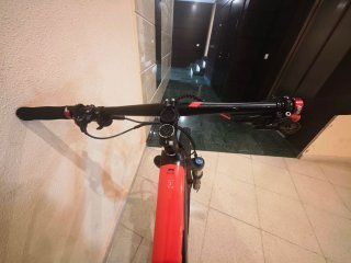 Bicicleta Cube Reaction C:62 Pro 29