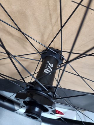 Rueda DT Swiss EXC 1501 27.5 Carbono 6T Enduro