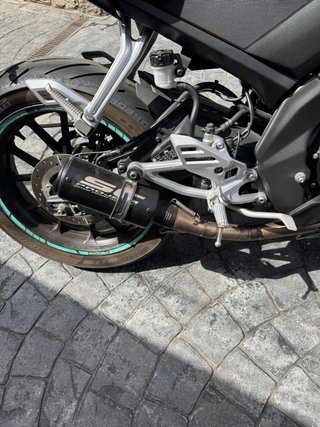 Yamaha YZF R125 Negra