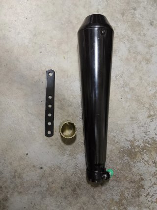 Escape Custom Negro