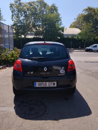 Renault Clio 2005