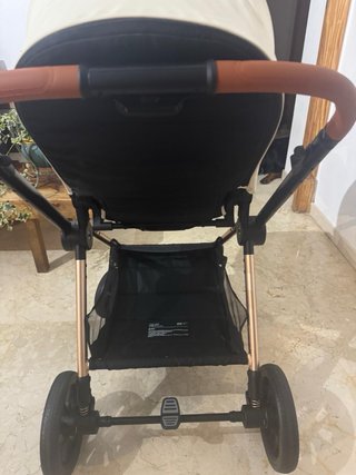 Trio di passeggini nuovi in scatola