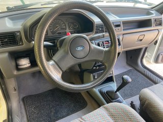 Ford Fiesta Blanco