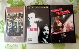 Lote 3 Películas VHS: Miss Daisy, Fugitivo, Philad