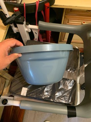 Silla ruedas para baño y ducha