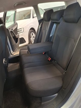 Volkswagen Passat Variant 1.6 TDI 105 Advance Bmotion Tech