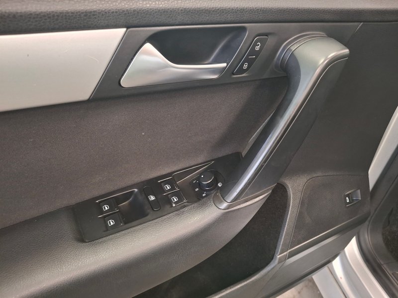Volkswagen Passat 2013, foto 15