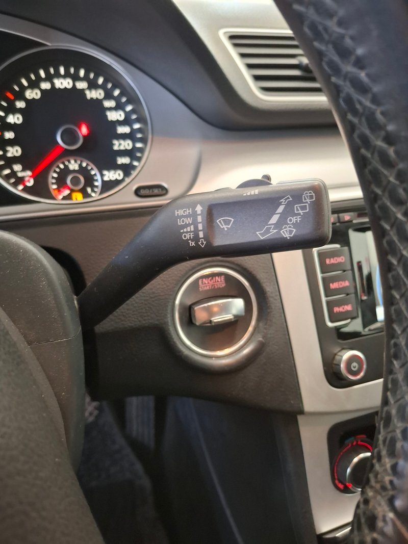 Volkswagen Passat 2013, foto 20