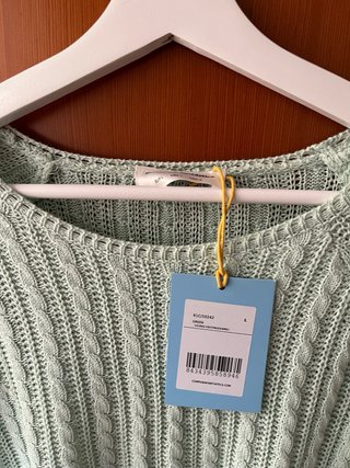 Jersey verde agua con brillos talla L