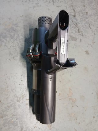 Aspirapolvere Dyson V10
