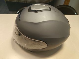 Casco de moto AXXIS gris