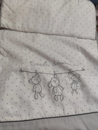 Funda mini cuna y sábanas