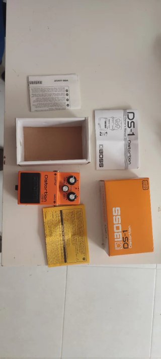 Boss DS-1 Distortion Pedal