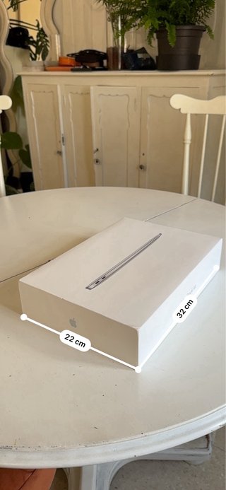 Caja Original MacBook Air 13” M1
