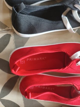 Lote de zapatillas deportivas variadas