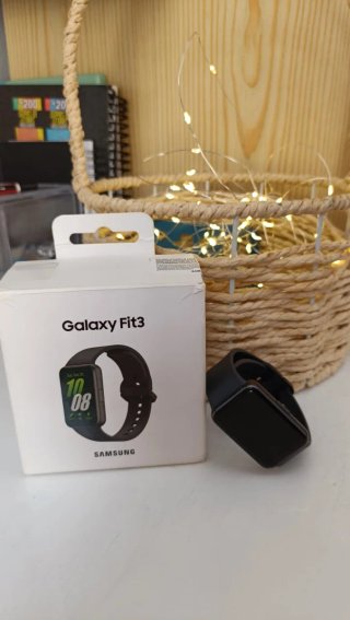 Samsung Galaxy Fit3 Negro