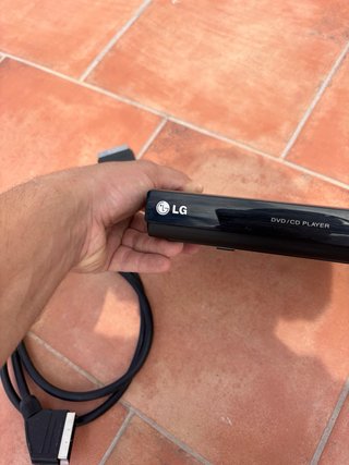 Reproductor DVD LG DVX492H