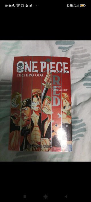 One piece, Red