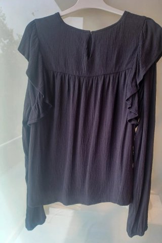 Blusa negra Mango Teen manga larga