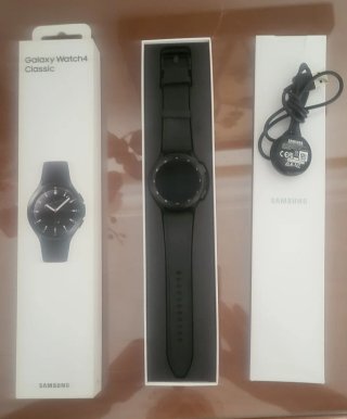 Samsung Galaxy Watch 4 Classic Negro