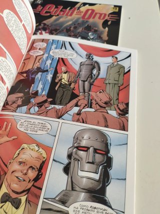 La Edad De Oro DC