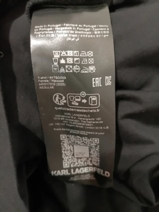Camiseta Karl Lagerfeld Negra