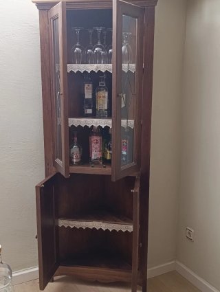 Armario vitrina Rinconera Madera nogal maciza
